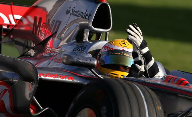 Hamilton gana Australia 2008
