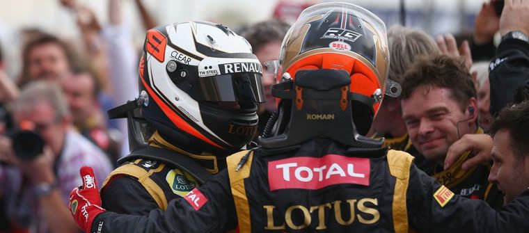 Kimi Räikkönen y Romain Grosjean logran un podio en Baréin 2012