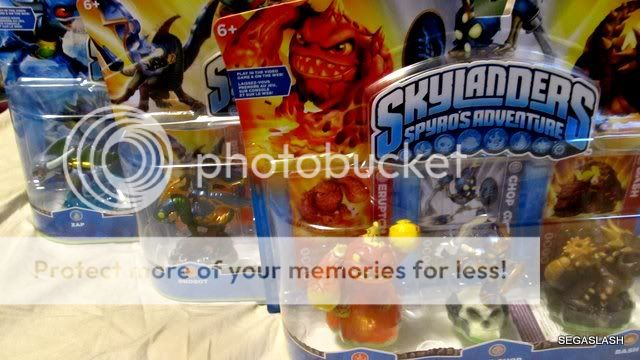 Skylanders 48 PCS Set (Figures, 4 Levels, Cards, Web Codes, Stickers